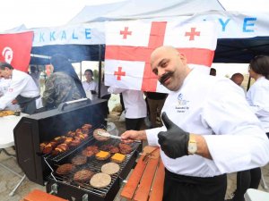 Dünyanın Dört Bir Yanından Gelen Ünlü Şefler, Pamukkale’de Yarıştı