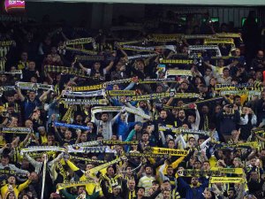 Spor Toto Süper Lig: Fenerbahçe: 0 - Sivasspor: 0 (Maç Devam Ediyor)