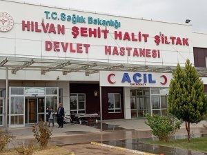 Fare Zehri İçtikleri İddia Edilen 3 Kız Öğrenci Hastanelik Oldu
