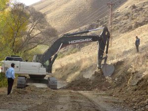 Devlet Yatırımlarıyla En Ücra Köyler Hizmete Kavuşuyor