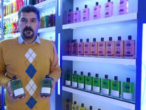 Şehit Kaymakamın Hayaline Sahip Çıktı Avrupa’ya ’Derik Zeytini’ Kolonyasını İhraç Ediyor