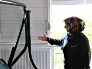 Yıkamak İçin Balkonuna Çıkan Kadın, Gördüğü Manzara Karşısında Dehşete Kapıldı