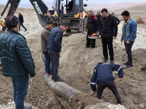 Çayırlı Kaymakamı Gülderen, Köylerde Yapılan Çalışmaları Denetledi