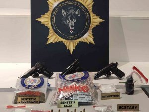 Samsun’da Uyuşturucu Operasyonu: 25 Gözaltı