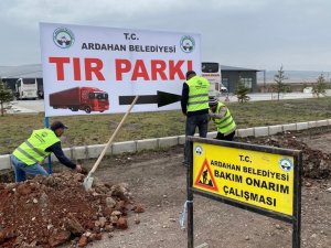 Belediye Ekiplerinden Otogar Ve Etrafında Çevre Düzenleme Çalışmaları