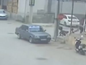 Motosiklet Çalarken Kameraya Yakalandı
