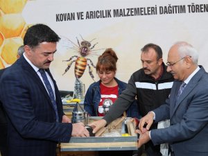 Kırıkkaleli Çiftçilere Tohum Ve Arı Kovanı Desteği
