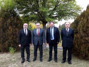 Rektörler Erü’de Bir Araya Geldi