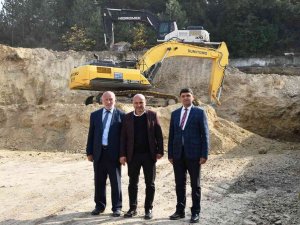 Altınova İlçesi Yeni Yatırımlarla Büyüyor