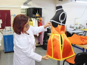 Narenciye Temalı Defilenin Hazırlıkları Sürüyor