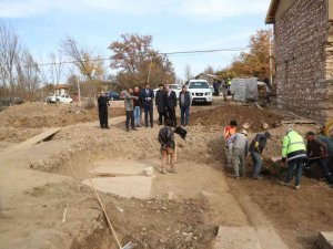 Vali Çelik: “Aizanoi Antik Kenti, Hayata Dönüyor”