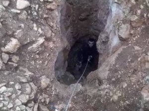 Definecilerin Açtığı Çukura Düştü, İtfaiye Kurtardı