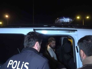 Savaştan Kaçtılar Yangında Hayatlarını Kaybettiler