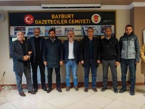 Doç. Dr. Develi, Ekonomiye Yönelik Açıklamalarda Bulunarak, Bayburt’a Dair Görüşlerini Paylaştı