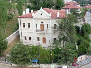 Tarihi Yapılar Restore Edilerek Turizme Kazandırılıyor