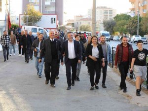 Başkan Sandal: "Bayraklı’yı Sokaktan Yönetiyoruz"