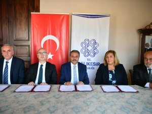 Ayvalık’ta Eğitime Bir Katkı Daha