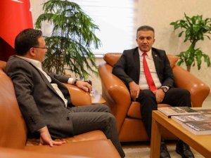 Develililer Derneği’nden Vali Çiçek’e Ziyaret