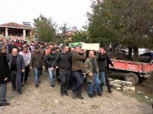 Motosiklet Kazasında Hayatını Kaybeden Liselilere Gözyaşı