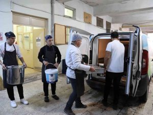 Belediyeden, Öğrencilere Öğün Desteği