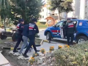 Minibüste Uyuşturucuyla Yakalanan Şahıs Tutuklandı