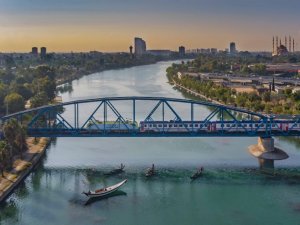 Fotoğraf Sanatçısı Bozkaya İki Ödül