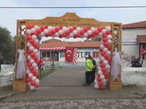 Aydın’da 25 Yıldır Sessizliğe Bürünen Köy Okulu Eski Günlerine Döndü