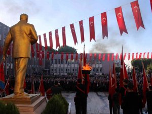 Aydın’da 10 Kasım Atatürk’ü Anma Töreni Gerçekleşti