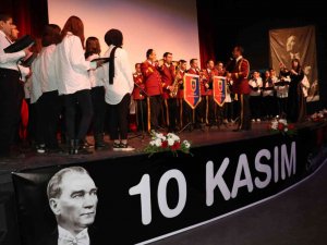Mustafa Kemal Atatürk Van’da Anıldı