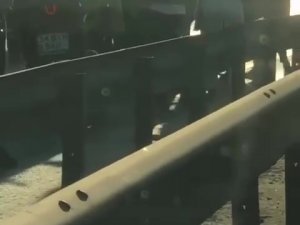 Pendik’te İki Sürücü Birbirine Girdi, Çevredekiler Ayırmakta Zorlandı