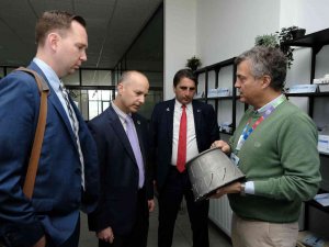 Abd Heyeti Atap Ve Eti̇m’e Geldi