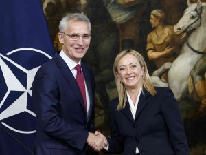 Stoltenberg: “Rusya Ağır Baskı Altında”