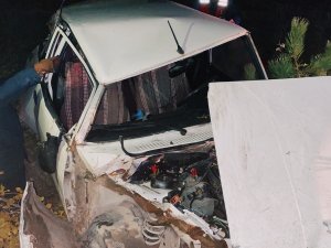 Sinop’ta Otomobil Su Kanalına Düştü: 1 Ölü, 1 Yaralı