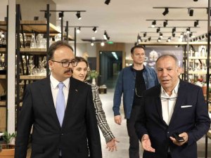 Vali Kızılkaya Porsenel Fabrikasında İncelemelerde Bulundu