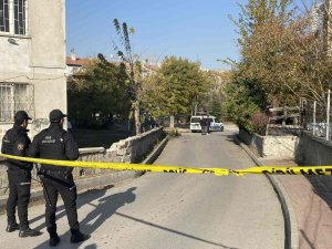 Başkent’te Afganistan Uyruklu 5 Kişinin Öldürüldüğü Evde İncelemeler Devam Ediyor