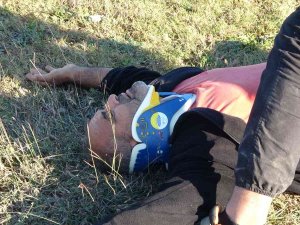Trafik Kazasında Eşini Kaybeden Yaralı Adamın Feryatları Yürekleri Dağladı