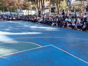 Bakırköy’de Okulda Deprem Ve Yangın Tatbikatı