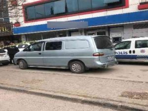 1 Yıl Önce Silahlı Banka Soygunu Yapan Şahıs Yakalandı