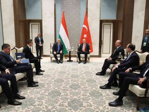 Cumhurbaşkanı Erdoğan, Macaristan Başbakanı Orban’ı Kabul Etti