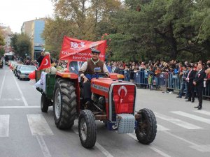 Kurtuluşun 100. Yılında Renkli Konvoy