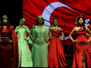 Kırklareli’nde ‘Türk Kırmızısı Ay Beyazı’ Defilesi