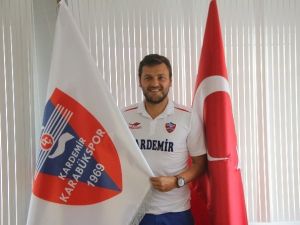 Karabükspor 3 Oyuncuyu Kadrosuna Kattı