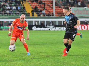 Spor Toto Süper Lig: Corendon Alanyaspor: 0 - Adana Demirspor: 0 (Maç Sonucu)