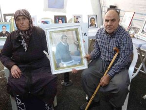 Evlat Nöbetine Bir Aile De Gaziantep’ten Katıldı
