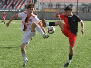 Van Büyükşehir Belediyespor Yoluna Kayıpsız Devam Ediyor