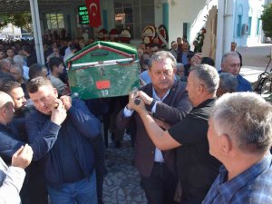 Antalya Milletvekili Aydın Özerin Babası Ese Özer Vefat Etti