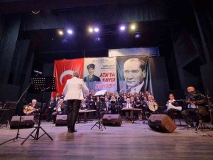 Aydın Büyükşehir Belediyesi, Ata’ya Saygı Konseri Düzenledi