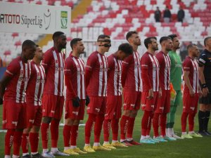 Sivasspor Ligdeki 5. Beraberliğini Aldı