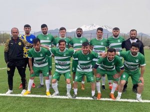 Uçan Tekme Atan Kaleciye 4 Maç Ceza