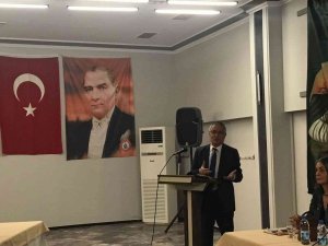 Prof. Dr. Yeniçeri: “Türkiye’de Kürt Meselesi Yoktur, Kürtleri Mesele Haline Getirenler Vardır"